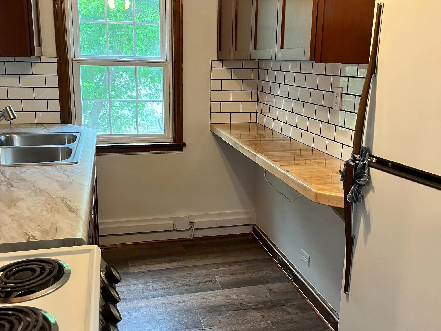 109 E Chestnut St — Photo 4