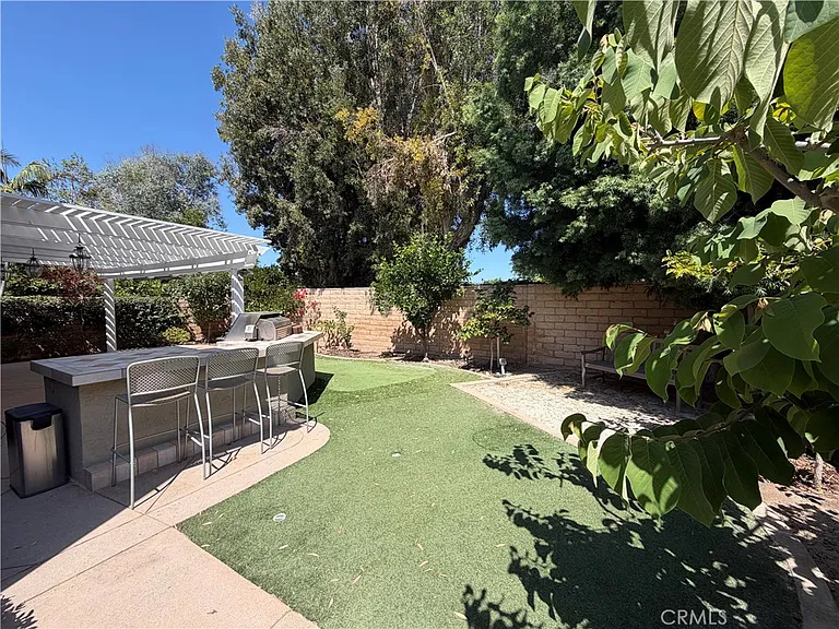 10 Wickland — Photo 32