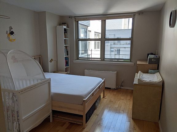 5th image of 200 E 58th St APT 14J