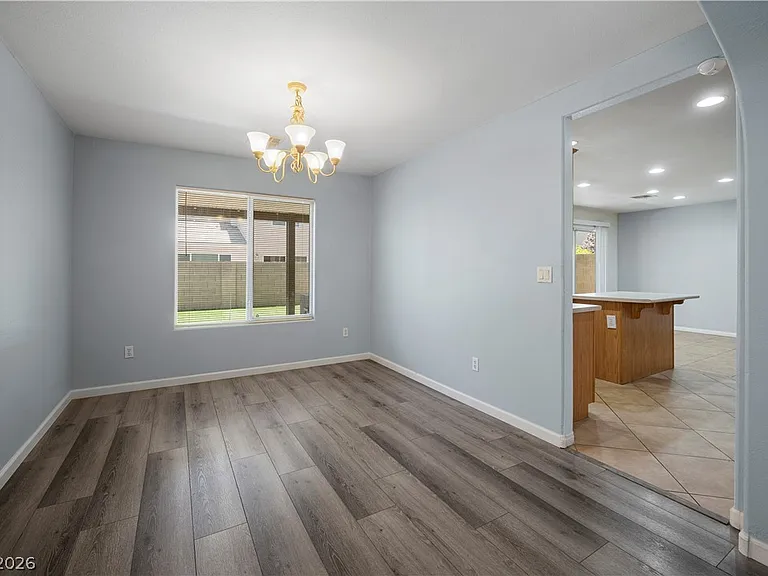 8907 W Torino Ave — Photo 10