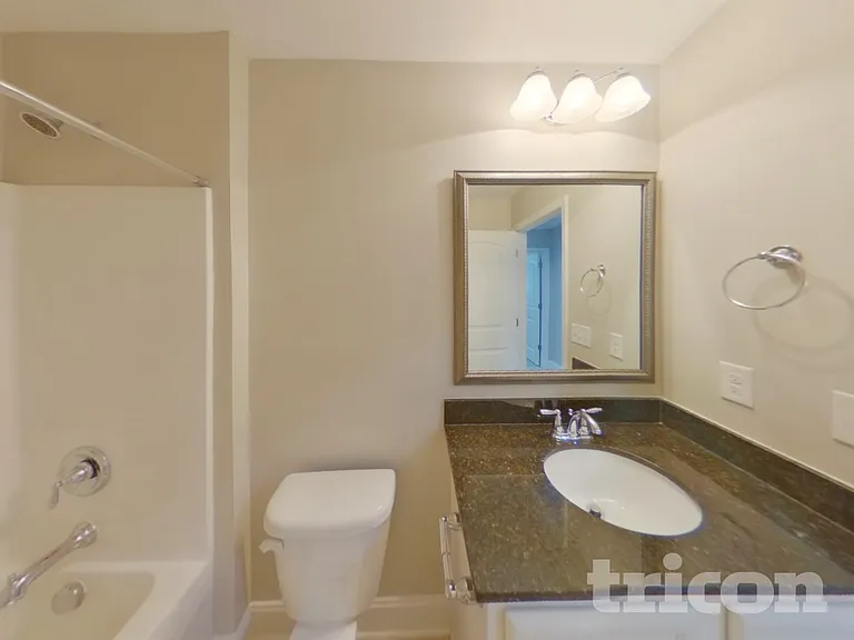 142 Regency Pl — Photo 13