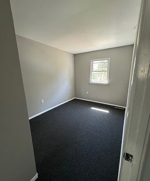 430 Battery Dr — Photo 5