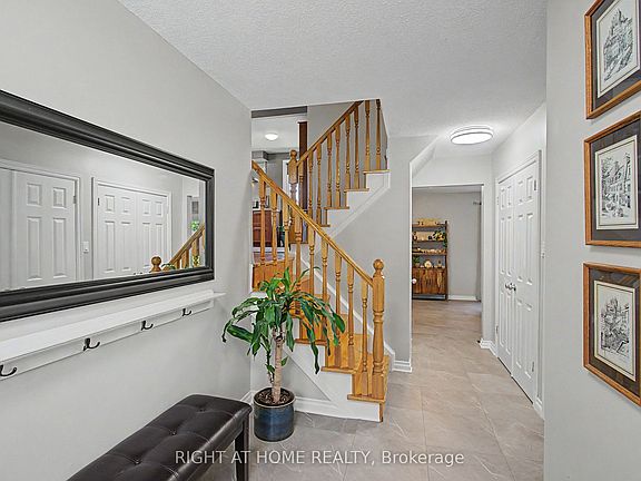 4th image of 784 Rodney Ct