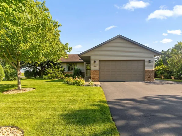 4240 159th Ct W, Rosemount, MN 55068