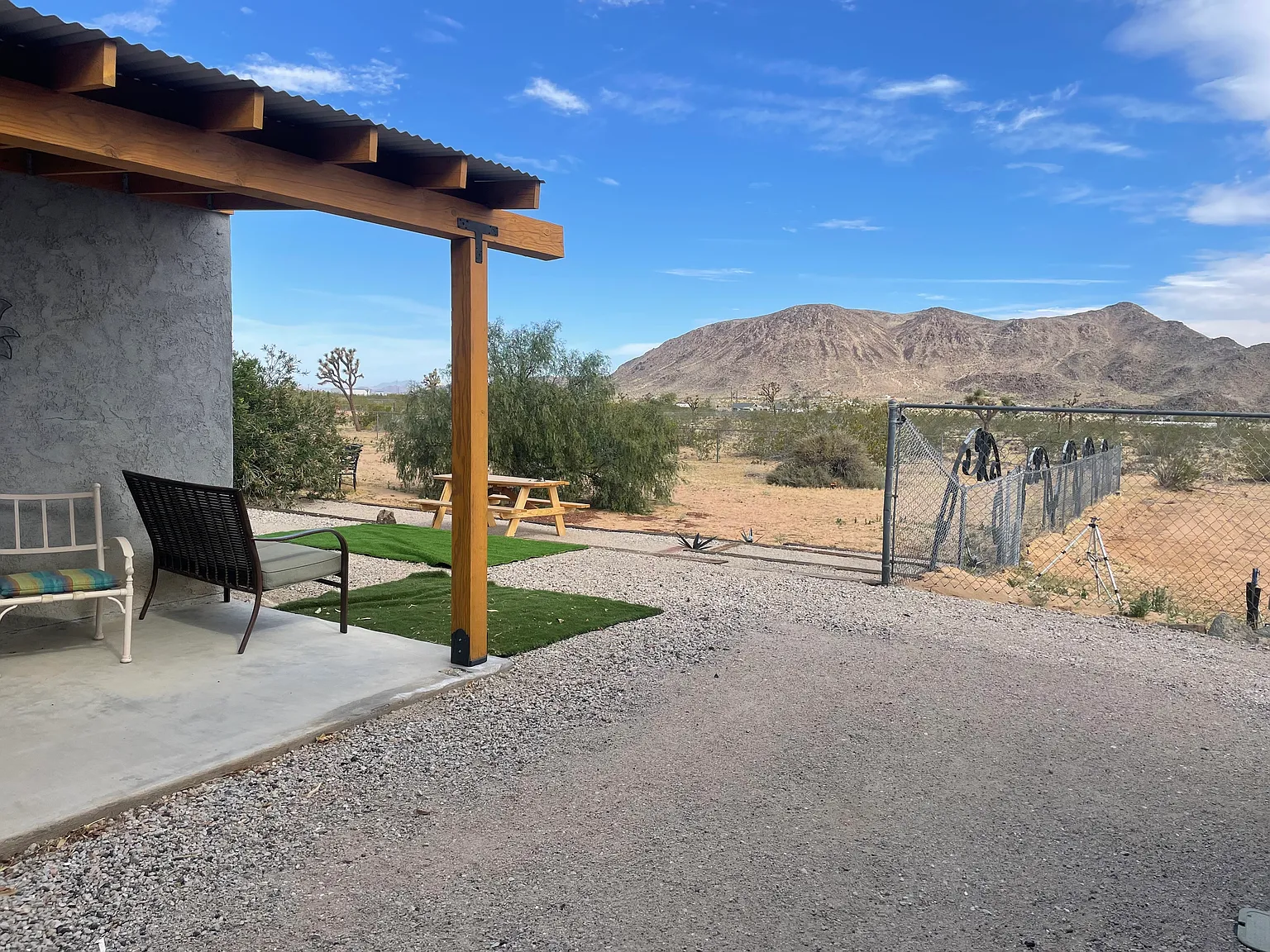 1 bed, 600 sqft, $1,300 — Photo 2