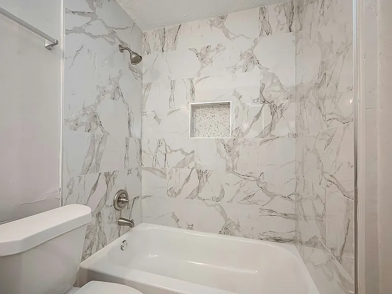 8814 Manus St #7 — Photo 16