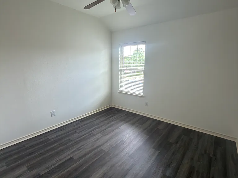 1332 Marwood Dr — Photo 27