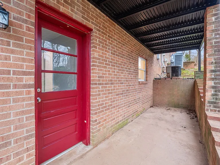 Foxtree Apartments — Photo 109
