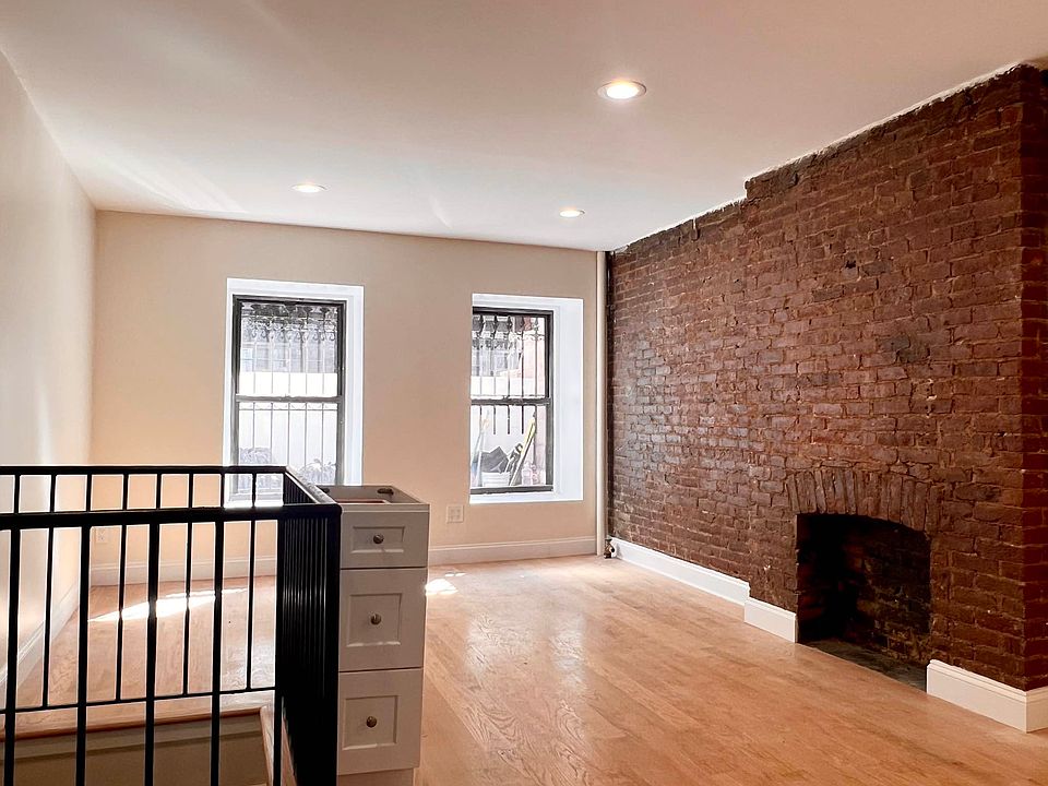 1st image of 151 W 78th St APT 1A