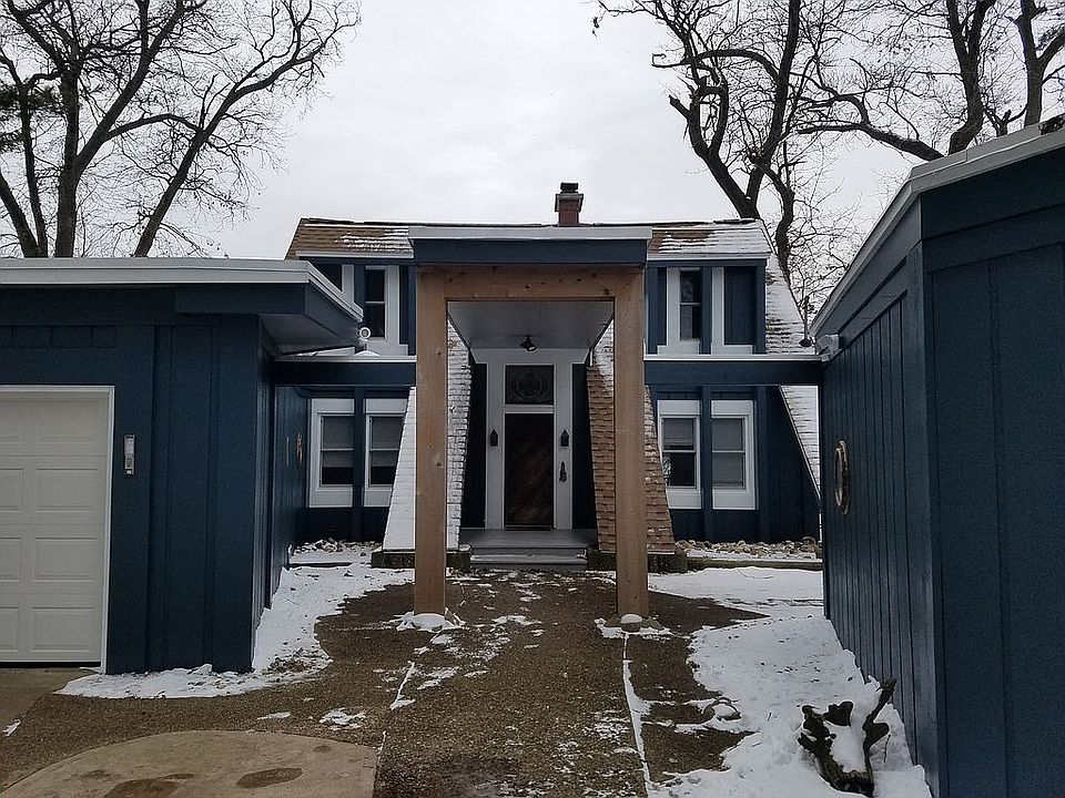 1st image of 111 Sunnyside Dr