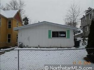 726 Geranium Ave E, Saint Paul, MN 55106
