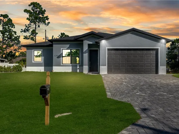 5200 5th St W, Lehigh Acres, FL 33971