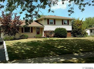 20 Avanti Dr, Rochester, NY 14606