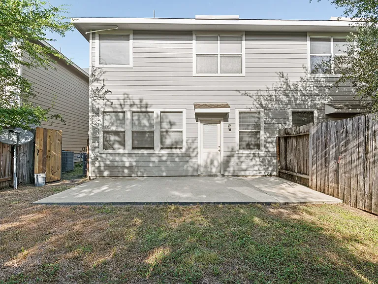 3326 Palston Bend Ln — Photo 2