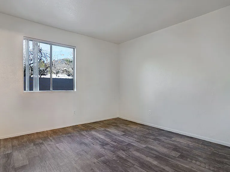Windrose Villas Apartments — Photo 9