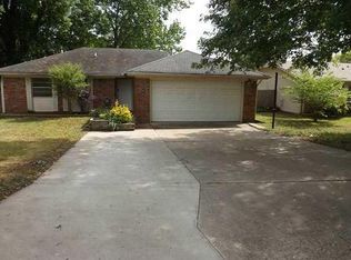 803 K St, Barling, AR 72923