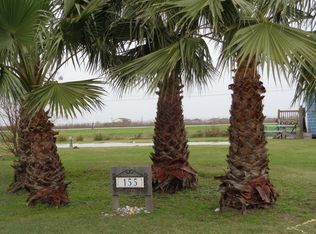 155 Ocean Breeze Dr, Crystal Beach, TX 77650