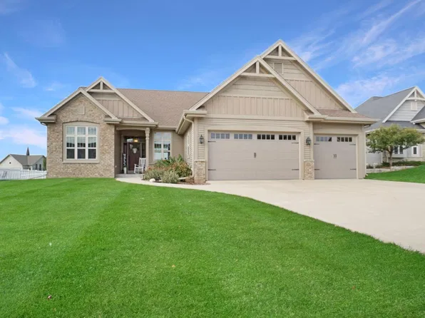 517 Spur ROAD, Slinger, WI 53086