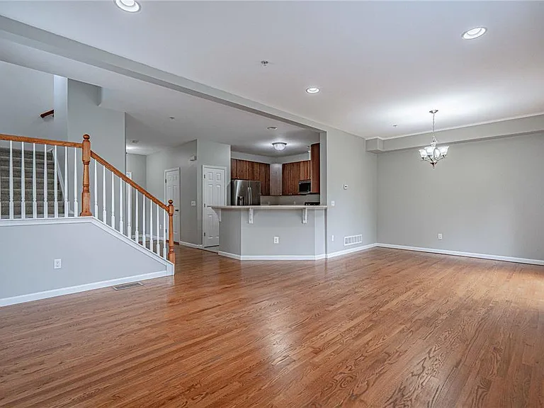 253 Milkweed Dr — Photo 15