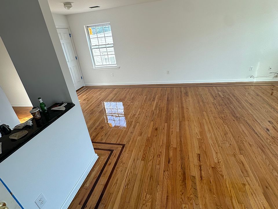 1st image of 615-617 4th St