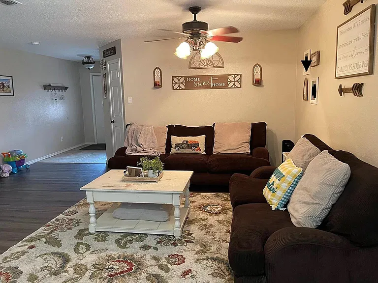 2604 Teal Cove Ln — Photo 4