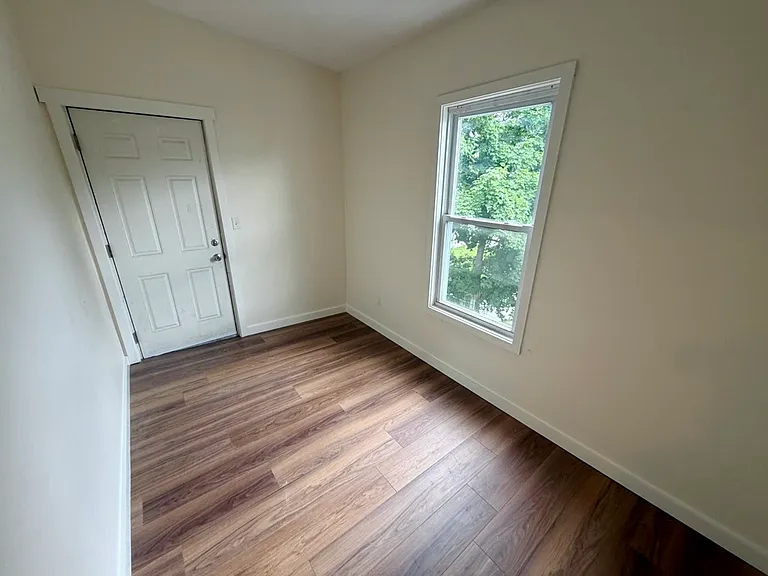 23 Pembroke St #3 — Photo 12