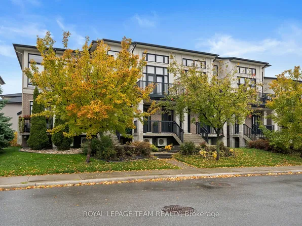 165 Poplin St, Ottawa, ON K4M 0G7