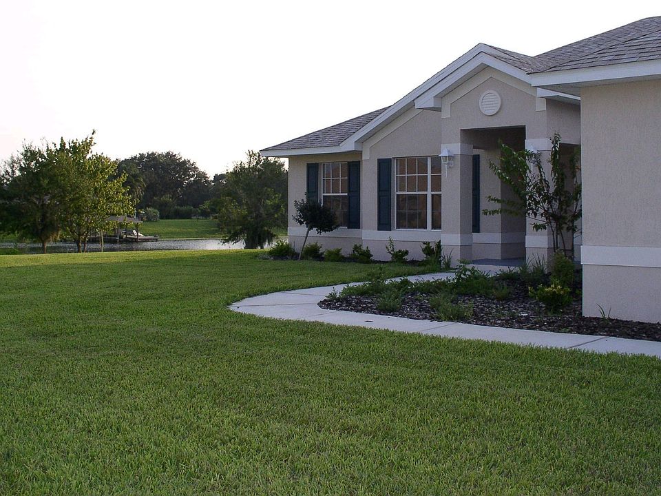 2nd image of 2016 Farrington Dr
