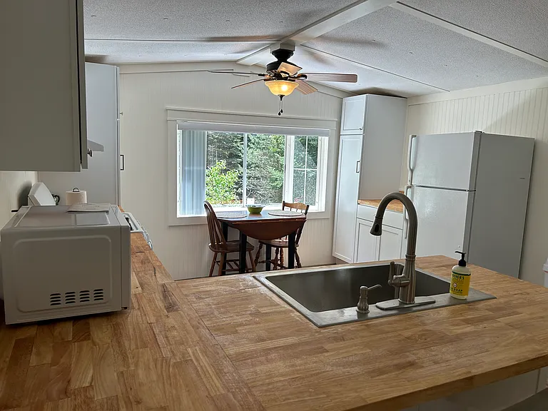 2755 Springvale Rd — Photo 4