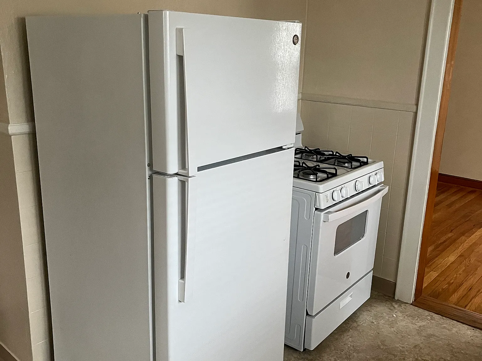 2 bed, $1,350 — Photo 2