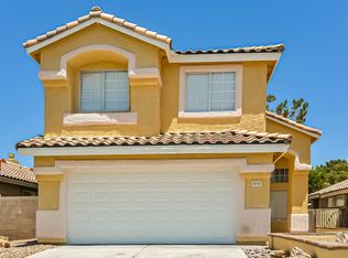 890 Single Tree Dr, Las Vegas, NV 89123
