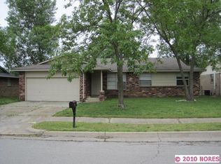 2008 W Gary St S, Broken Arrow, OK 74012