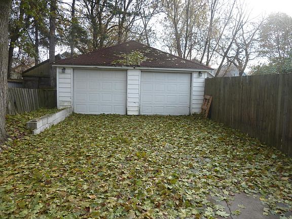 3rd image of 16 Palmer St NW