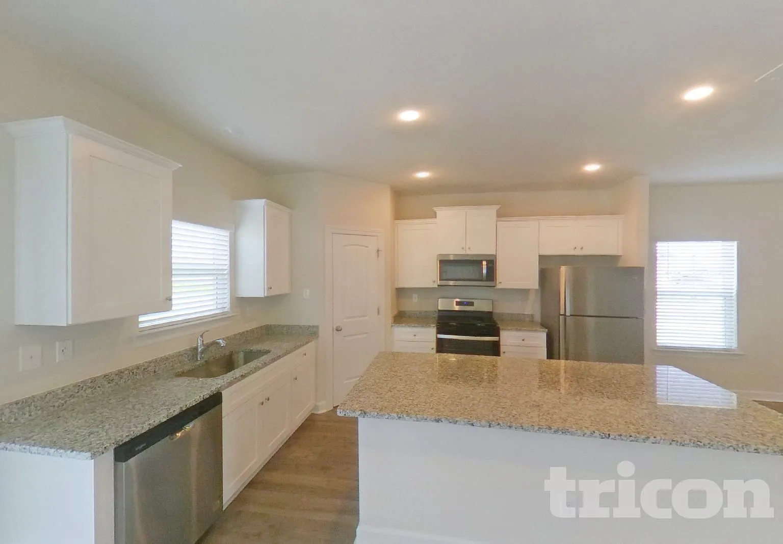 2402 Valverde Way Murfreesboro TN — Photo 4