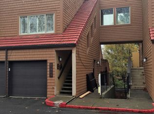 95 Oswego Smt, Lake Oswego, OR 97035