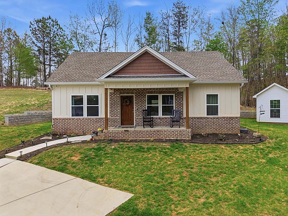 3rd image of 9 Stonecrest Dr