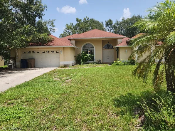 12332 2nd St, Fort Myers, FL 33905