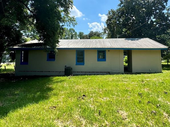 505 Johnson St, Douglas, GA 31533