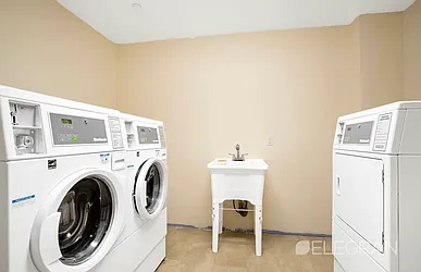 Rented by (Legacy) Elegran