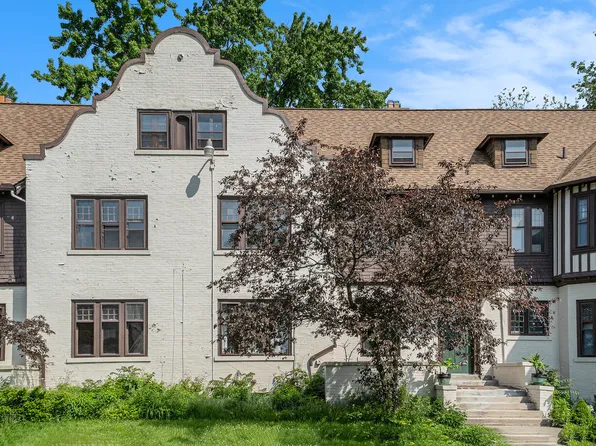 8123 E Lafayette St, Detroit, MI 48214