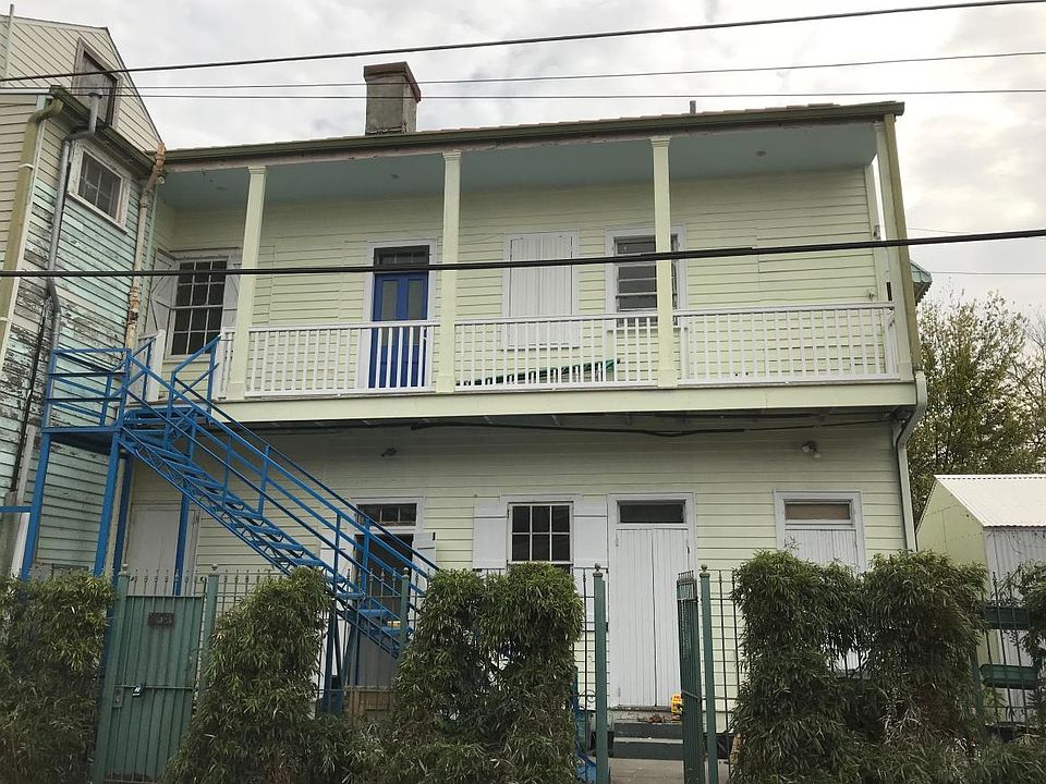 Back half of 1850's Creole Storefront