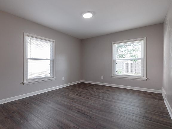 2nd image of 132 N Gamble St #A