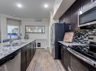 900 S Canal Dr UNIT 105, Chandler, AZ 85225