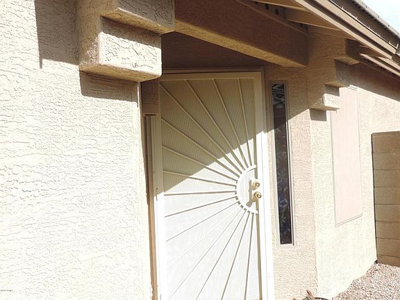 3rd image of 10937 E Catalina Ave