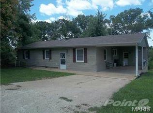 113 W Flottmann Rd, Gerald, MO 63037