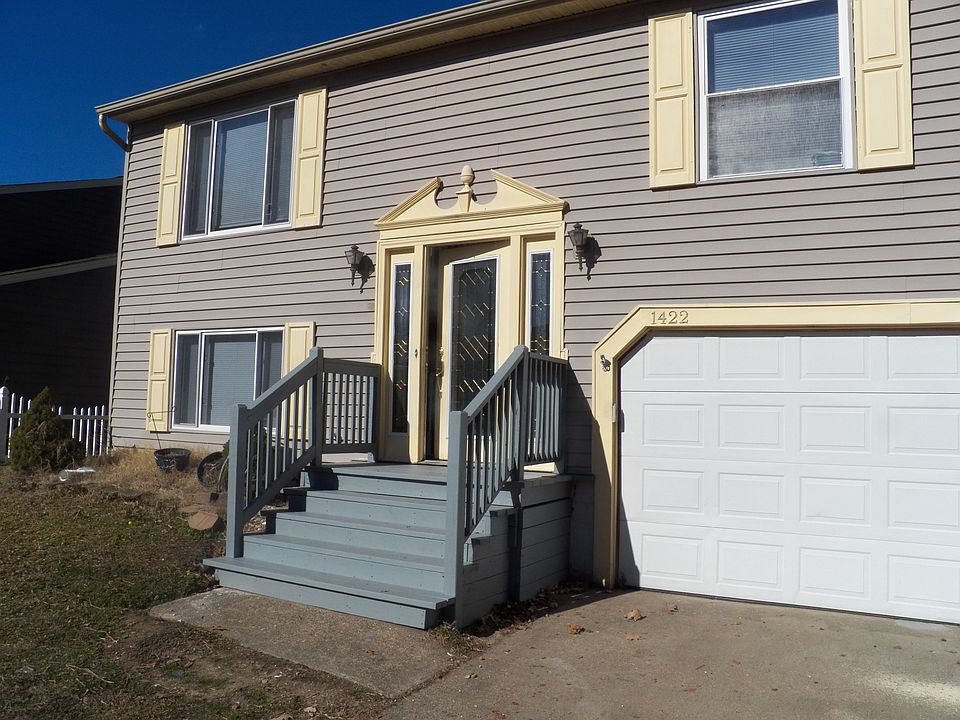 1st image of 1422 Caldwell Dr