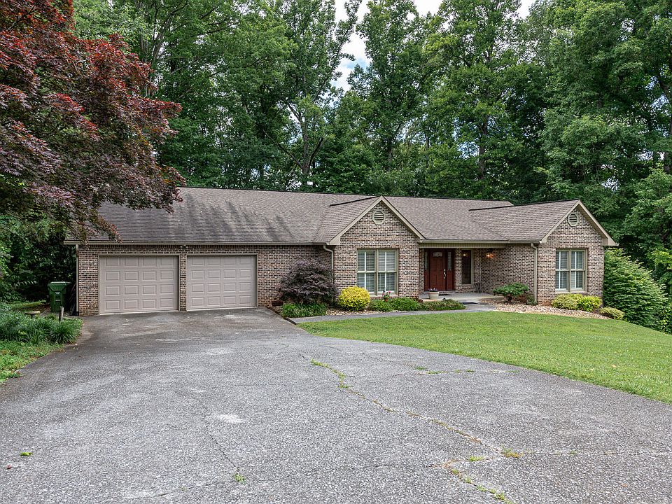 1st image of 2113 Southwood Dr