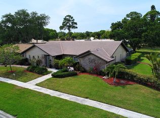 1105 Sorrento Woods Blvd, Nokomis, FL 34275