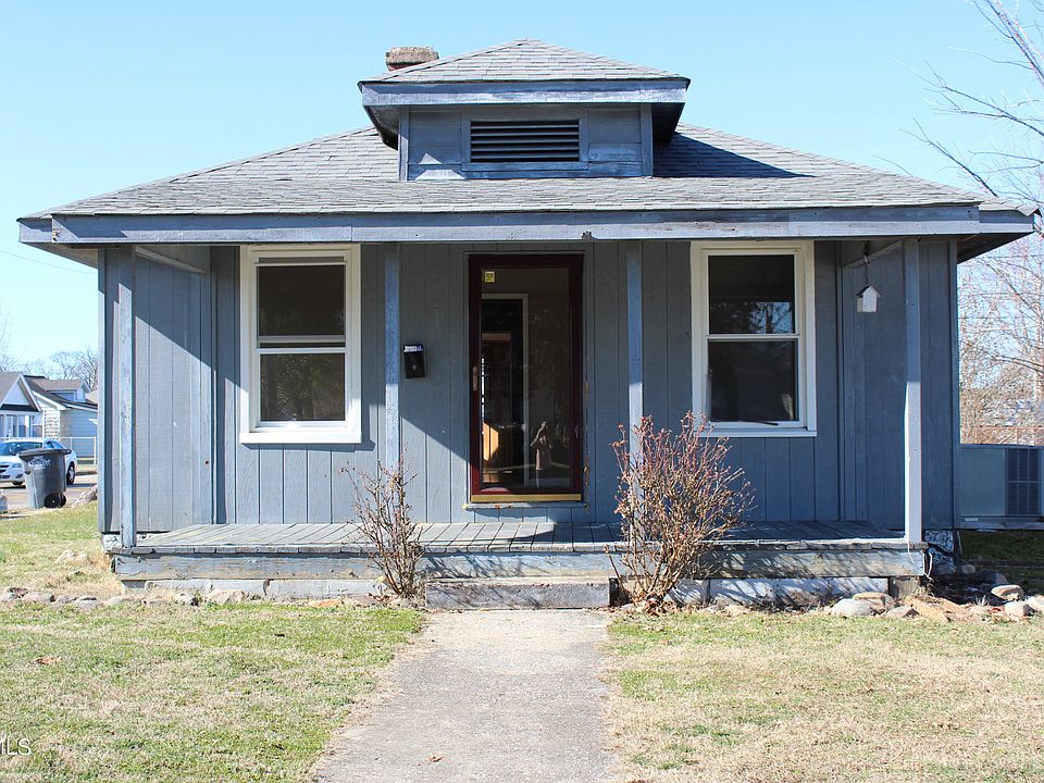 1st image of 1018 Borden St