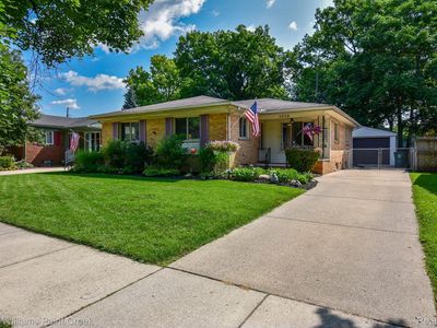 1030 N Edgeworth Ave, Royal Oak, MI, 48067